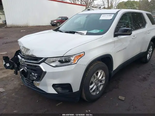 1GNERFKW6MJ197294 2021 CHEVROLET TRAVERSE - Image 2