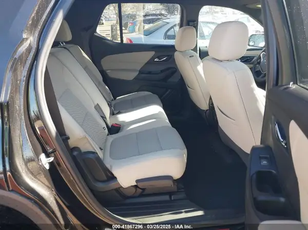 1GNERFKW6NJ184093 2022 CHEVROLET TRAVERSE - Image 8