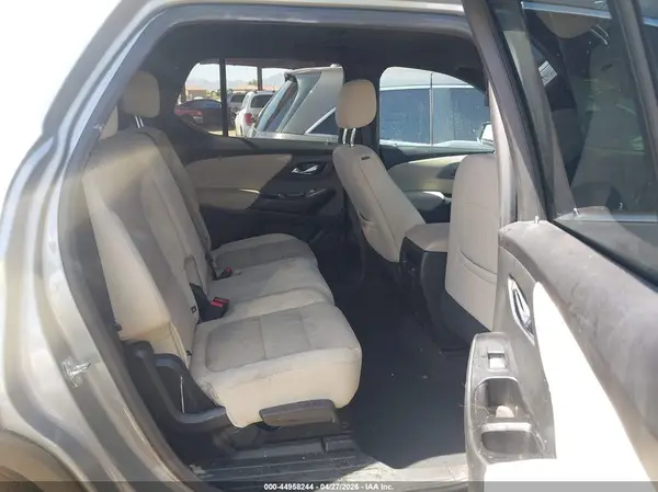 1GNERFKW6PJ218424 2023 CHEVROLET TRAVERSE - Image 8