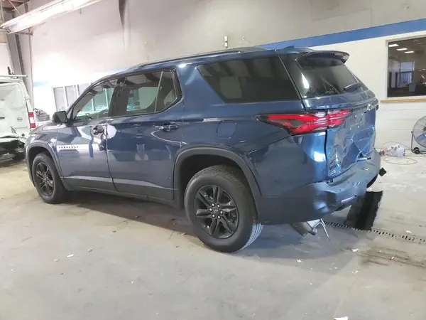 1GNERFKW6PJ243632 2023 CHEVROLET TRAVERSE - Image 2