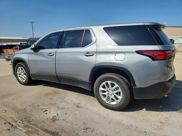 1GNERFKW6PJ328910 2023 CHEVROLET TRAVERSE - Image 2