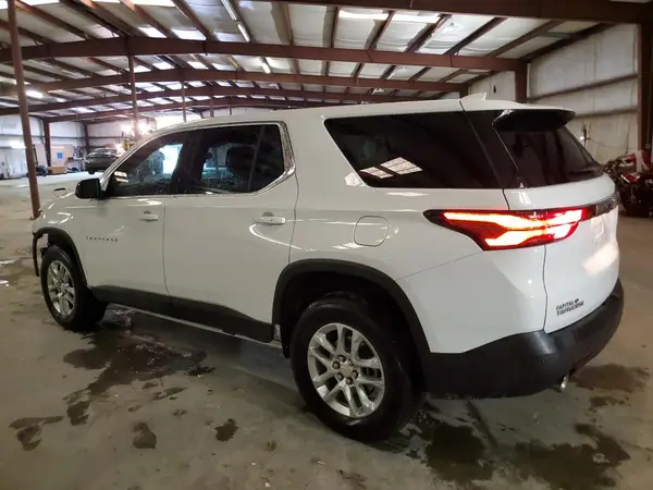 1GNERFKW6PJ329099 2023 CHEVROLET TRAVERSE - Image 2