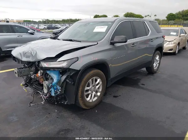1GNERFKW6PJ340667 2023 CHEVROLET TRAVERSE - Image 2
