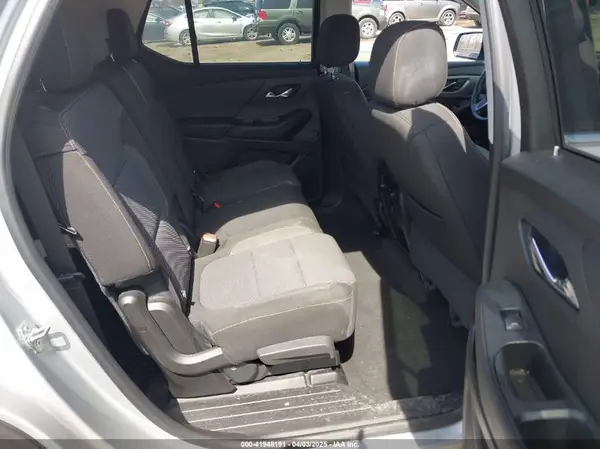 1GNERFKW7JJ107758 2018 CHEVROLET TRAVERSE - Image 8