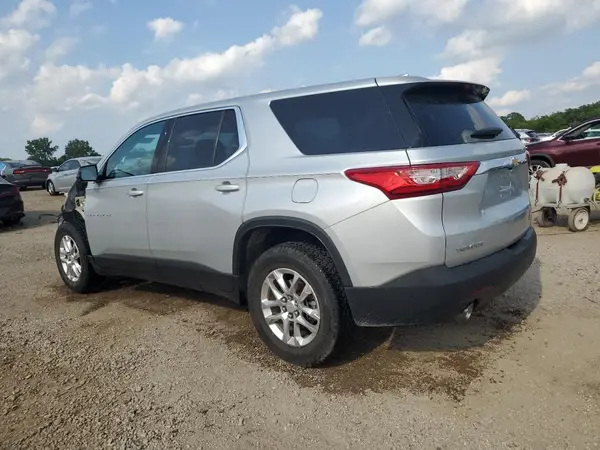1GNERFKW7JJ109087 2018 CHEVROLET TRAVERSE - Image 2