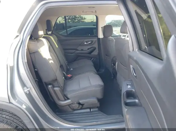 1GNERFKW7JJ220240 2018 CHEVROLET TRAVERSE - Image 8