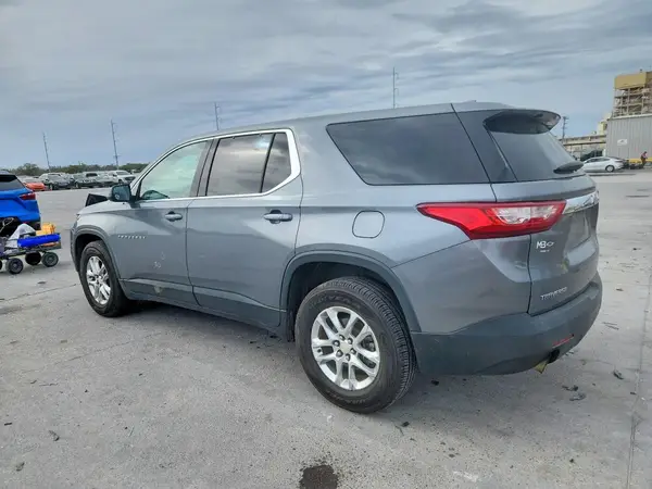 1GNERFKW7KJ129180 2019 CHEVROLET TRAVERSE - Image 2