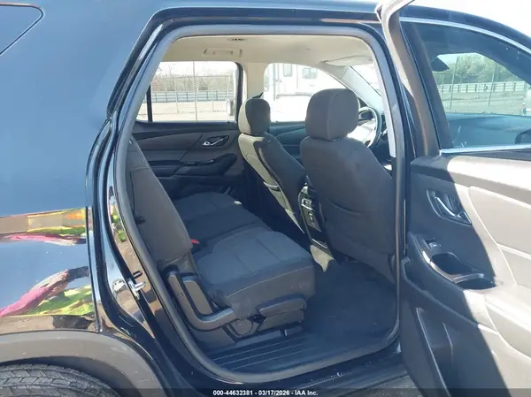 1GNERFKW7KJ143564 2019 CHEVROLET TRAVERSE - Image 8