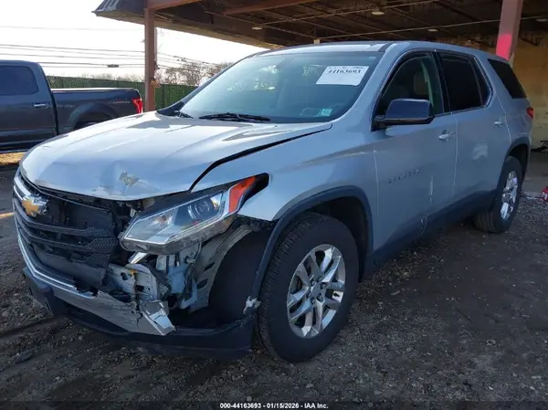1GNERFKW7KJ161482 2019 CHEVROLET TRAVERSE - Image 2
