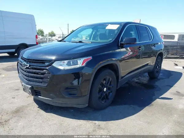 1GNERFKW7KJ177472 2019 CHEVROLET TRAVERSE - Image 2