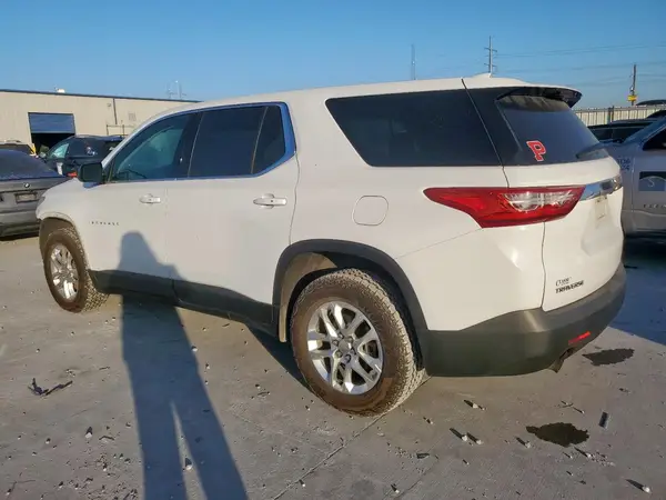 1GNERFKW7KJ205688 2019 CHEVROLET TRAVERSE - Image 2