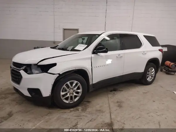 1GNERFKW7KJ232566 2019 CHEVROLET TRAVERSE - Image 2