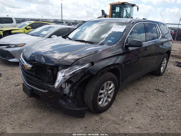 1GNERFKW7KJ288992 2019 CHEVROLET TRAVERSE - Image 2