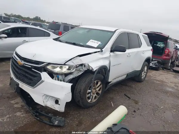 1GNERFKW7KJ304141 2019 CHEVROLET TRAVERSE - Image 2