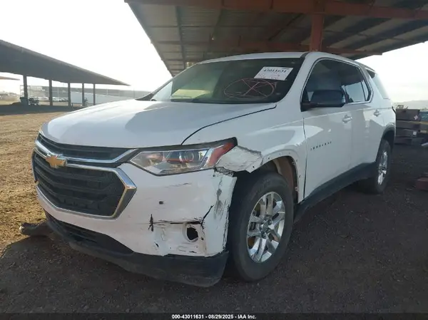 1GNERFKW7KJ306990 2019 CHEVROLET TRAVERSE - Image 2