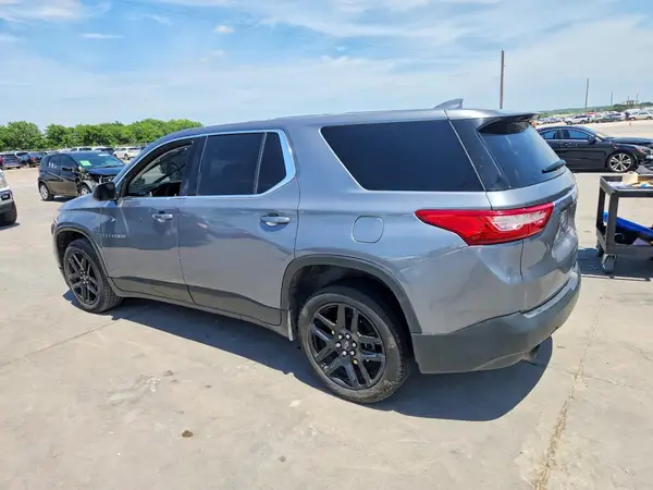 1GNERFKW7MJ125262 2021 CHEVROLET TRAVERSE - Image 2