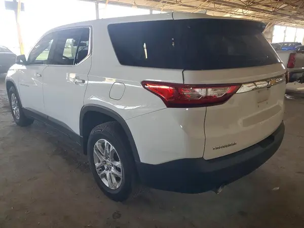 1GNERFKW7MJ133300 2021 CHEVROLET TRAVERSE - Image 2
