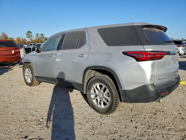 1GNERFKW7NJ128129 2022 CHEVROLET TRAVERSE - Image 2