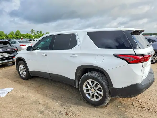 1GNERFKW7PJ135486 2023 CHEVROLET TRAVERSE - Image 2