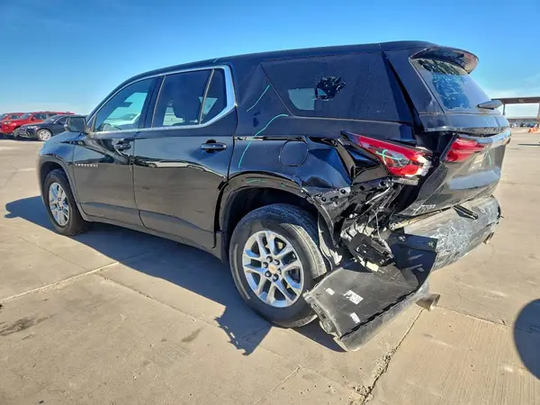 1GNERFKW7PJ181139 2023 CHEVROLET TRAVERSE - Image 2