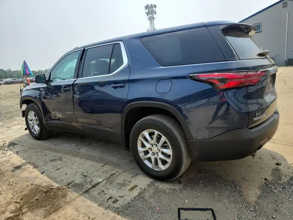 1GNERFKW7PJ181903 2023 CHEVROLET TRAVERSE - Image 2