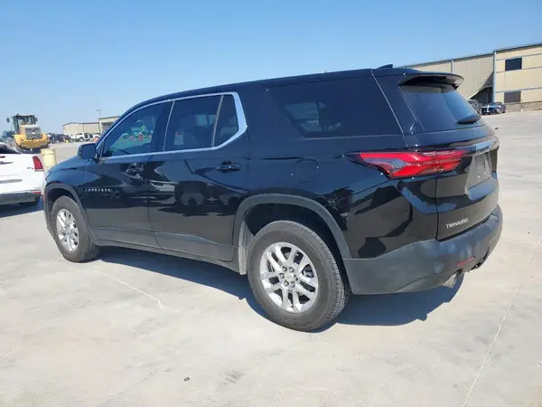 1GNERFKW7PJ182176 2023 CHEVROLET TRAVERSE - Image 2