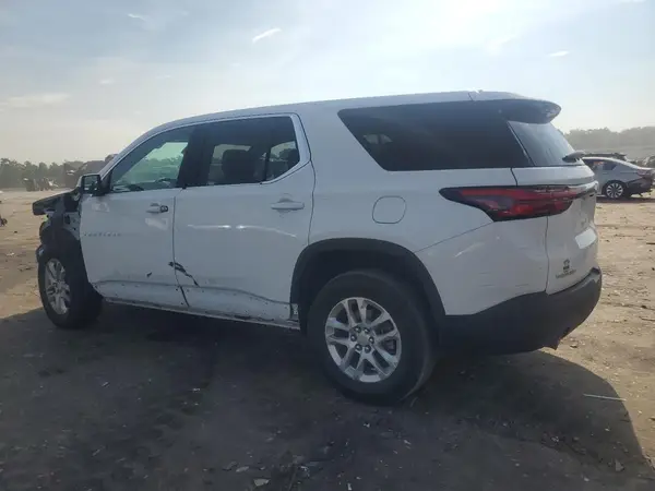 1GNERFKW7PJ246863 2023 CHEVROLET TRAVERSE - Image 2