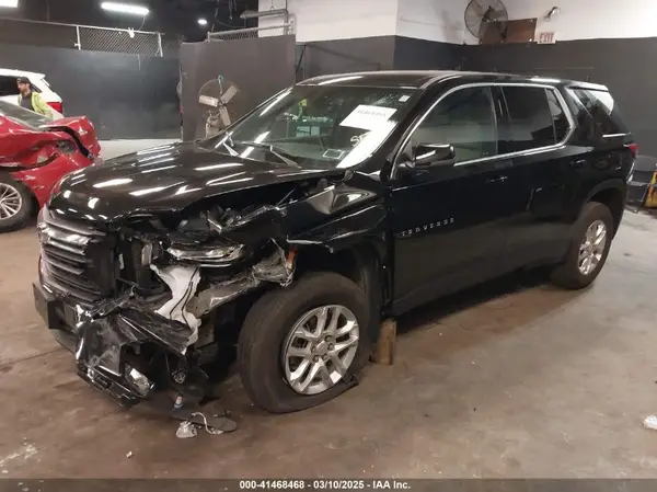 1GNERFKW7PJ280480 2023 CHEVROLET TRAVERSE - Image 2