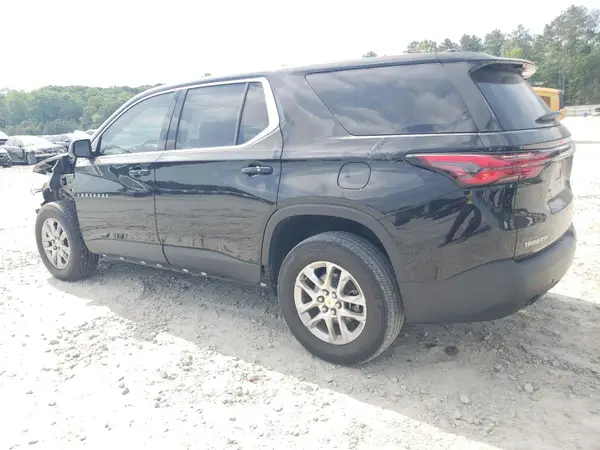 1GNERFKW7PJ319388 2023 CHEVROLET TRAVERSE - Image 2