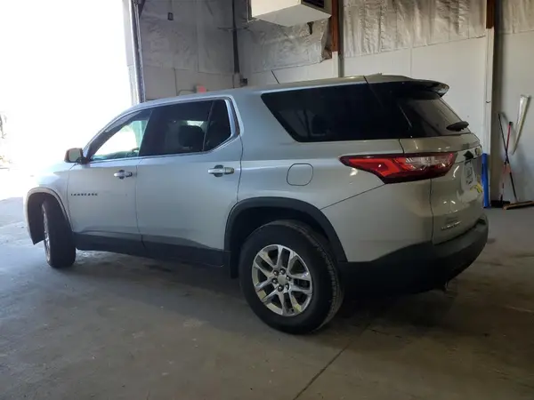 1GNERFKW8JJ103878 2018 CHEVROLET TRAVERSE - Image 2