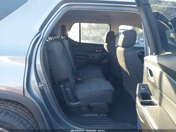 1GNERFKW8JJ108885 2018 CHEVROLET TRAVERSE - Image 8