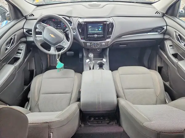 1GNERFKW8JJ165782 2018 CHEVROLET TRAVERSE - Image 8