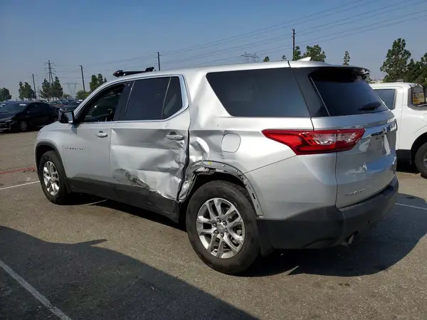 1GNERFKW8JJ225852 2018 CHEVROLET TRAVERSE - Image 2