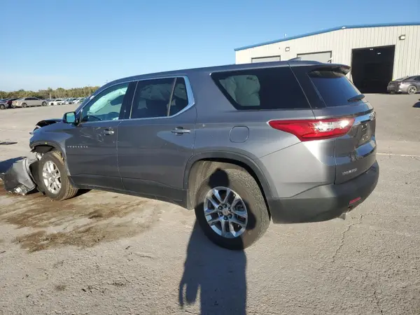 1GNERFKW8KJ108175 2019 CHEVROLET TRAVERSE - Image 2