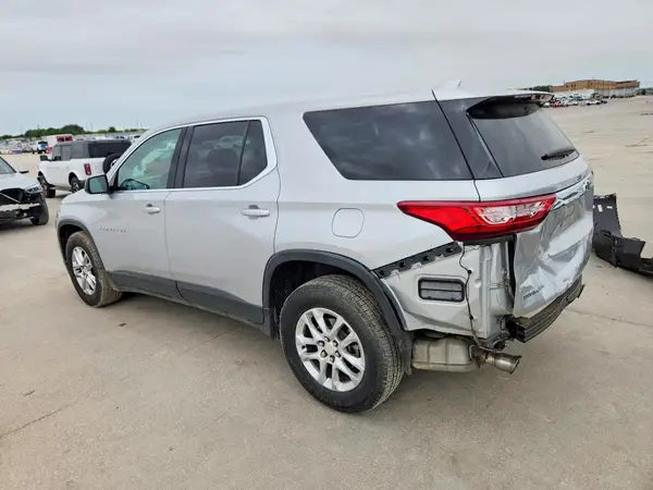 1GNERFKW8KJ111089 2019 CHEVROLET TRAVERSE - Image 2