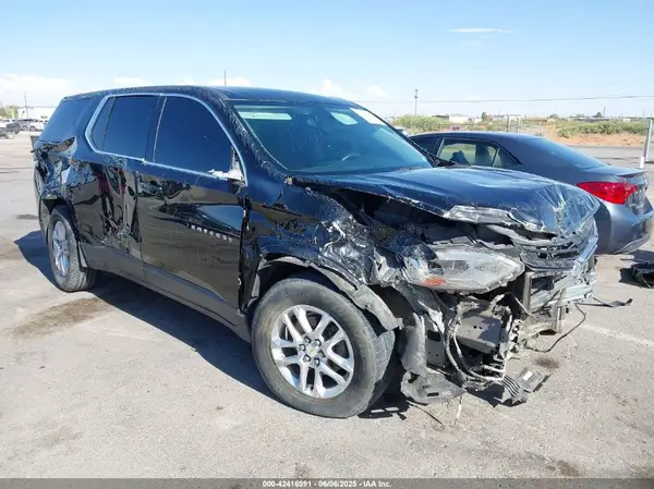 1GNERFKW8KJ121265 2019 CHEVROLET TRAVERSE - Image 1