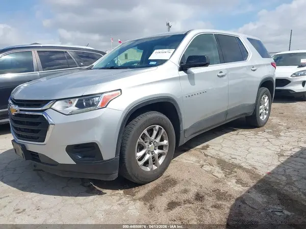 1GNERFKW8KJ130810 2019 CHEVROLET TRAVERSE - Image 2