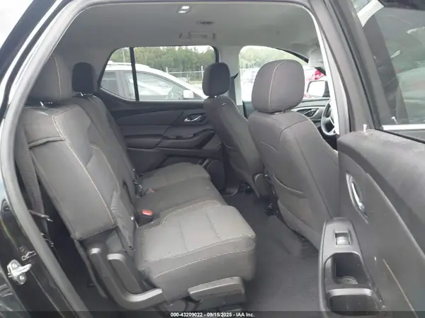 1GNERFKW8KJ161958 2019 CHEVROLET TRAVERSE - Image 8