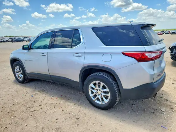 1GNERFKW8KJ201889 2019 CHEVROLET TRAVERSE - Image 2
