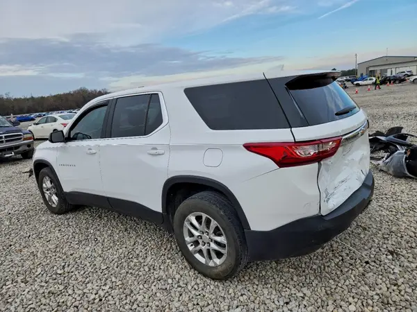 1GNERFKW8KJ223858 2019 CHEVROLET TRAVERSE - Image 2