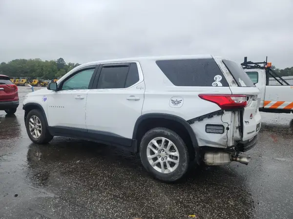 1GNERFKW8KJ241910 2019 CHEVROLET TRAVERSE - Image 2