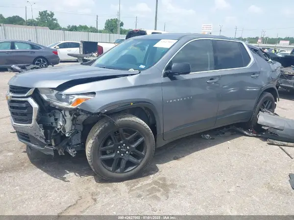1GNERFKW8KJ278178 2019 CHEVROLET TRAVERSE - Image 2