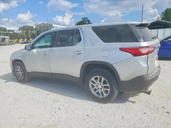 1GNERFKW8KJ281713 2019 CHEVROLET TRAVERSE - Image 2