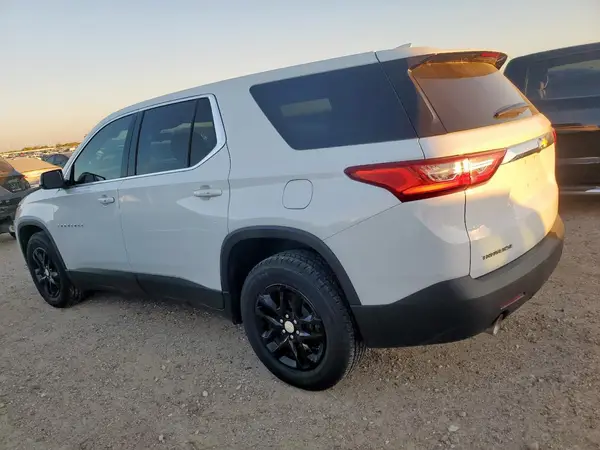 1GNERFKW8KJ290038 2019 CHEVROLET TRAVERSE - Image 2
