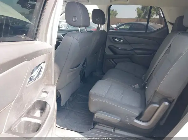 1GNERFKW8KJ299337 2019 CHEVROLET TRAVERSE - Image 8