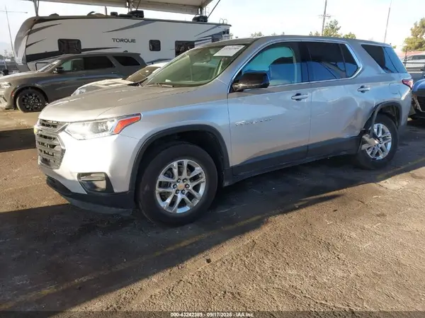 1GNERFKW8LJ100661 2020 CHEVROLET TRAVERSE - Image 2