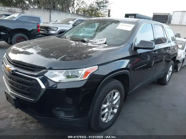 1GNERFKW8LJ105777 2020 CHEVROLET TRAVERSE - Image 2