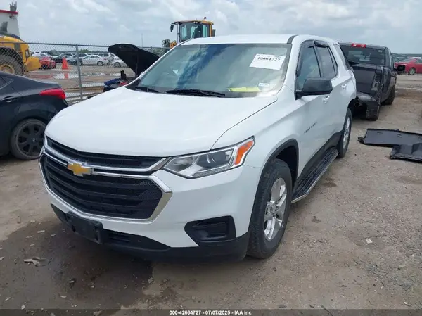 1GNERFKW8LJ146393 2020 CHEVROLET TRAVERSE - Image 2