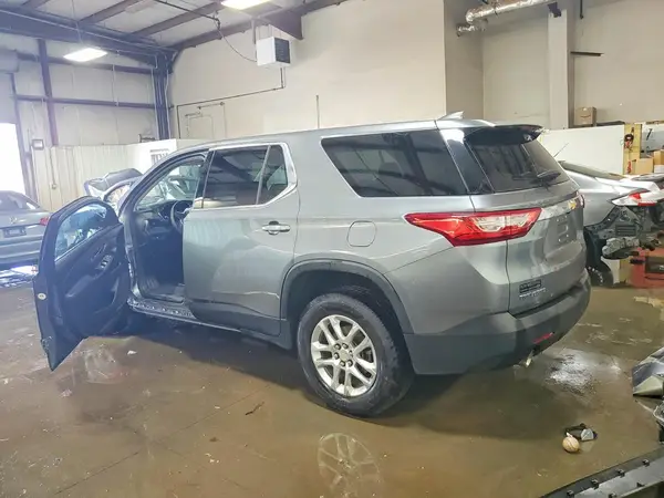 1GNERFKW8LJ162514 2020 CHEVROLET TRAVERSE - Image 2