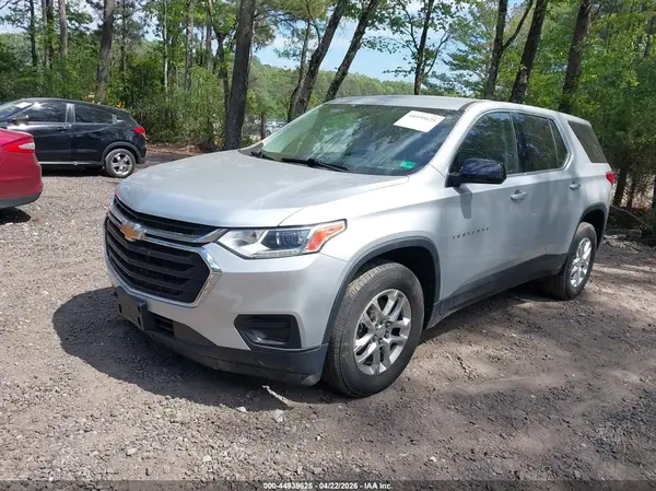 1GNERFKW8LJ174503 2020 CHEVROLET TRAVERSE - Image 2